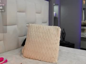 cutearii webcam model stream image
