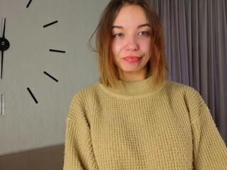 Ozell Hanebutt webcam model stream image