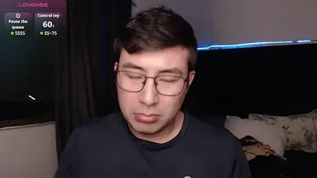 andrewmhilton_ webcam stripchat model stream image