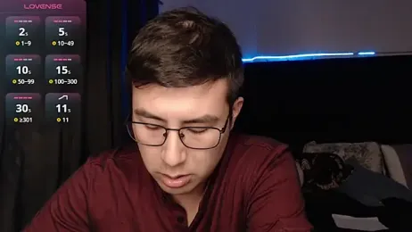 andrewmhilton_ webcam model stream image