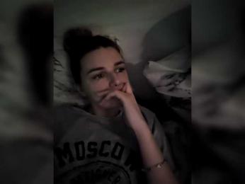 Krist1ska webcam model stream image