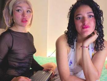 gema-n-aria webcam model stream image