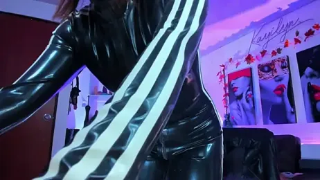 kayilyn webcam model stream image