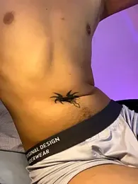 tylernova webcam stripchat model stream image