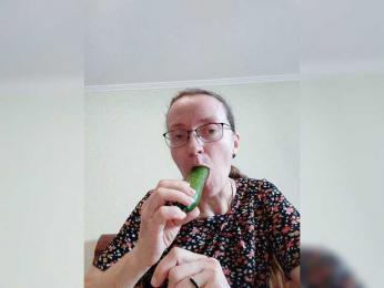 Warm-Nuar webcam model stream image