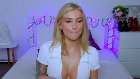 Lia_Benini webcam model stream image