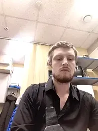 yurii_magic webcam model stream image