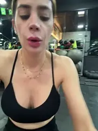 zelyramonvielly webcam stripchat model stream image
