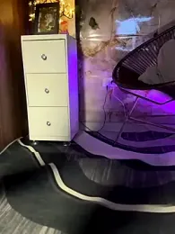 hannachris- webcam stripchat model stream image