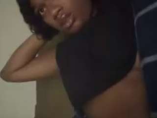 niyathewettest webcam model stream image