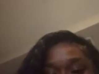 niyathewettest webcam model stream image