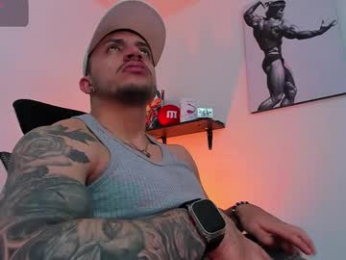 liamreigns_ webcam model stream image