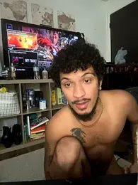 Starryluvvy23 webcam model stream image