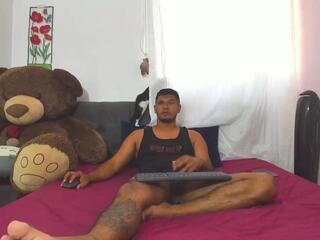 Dominik Cambell webcam model stream image