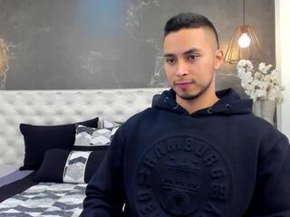 Brandon Flex webcam model stream image