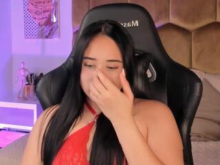 Mia Willow webcam model stream image