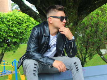 KevinToro webcam livejasmin model stream image