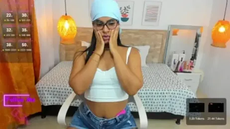 nashiira_ webcam model stream image