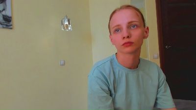 CandyEwen webcam model stream image