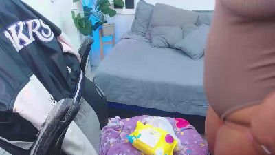 shirley_hottie webcam preview