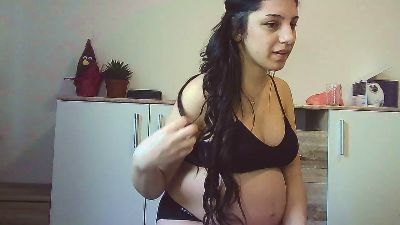 Ahotkittyxx webcam model stream image