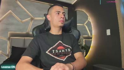 gregorymancini webcam model stream image