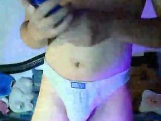 dylannwest webcam model stream image