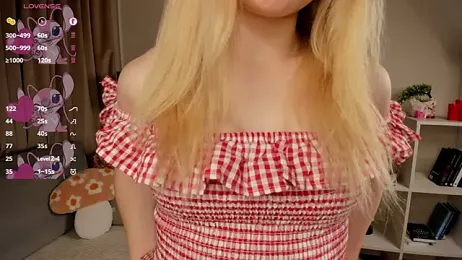 OdetteHarwick webcam model stream image