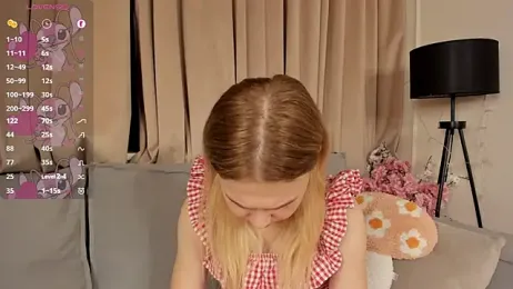 OdetteHarwick webcam model stream image