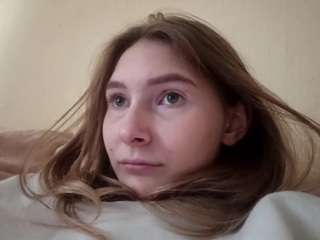 luciennebronaugh webcam model stream image