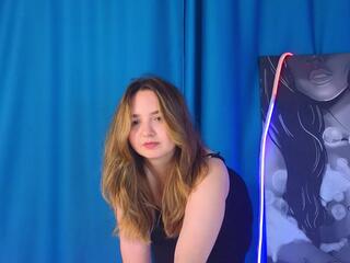 Lucille Clyde webcam model stream image