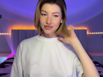 AllweNEEDisLOVE webcam model stream image
