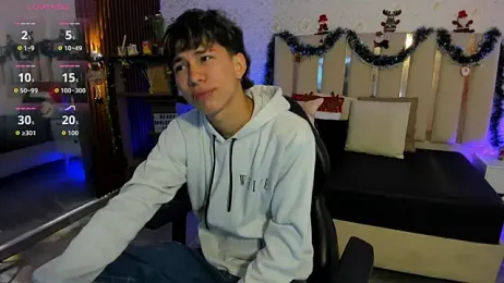 kaelwolf_tay webcam stripchat model stream image