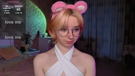 Nora_Failure webcam stripchat model stream image