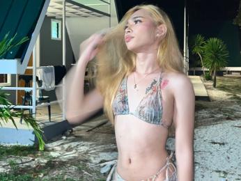 FrancineCarolina webcam livejasmin model stream image