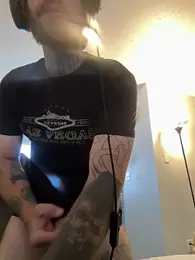 BlueCollarTattoos webcam model stream image