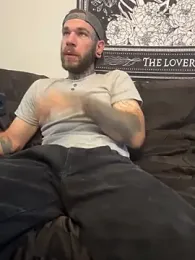 BlueCollarTattoos webcam model stream image