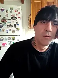 Elnonoykeila77 webcam model stream image
