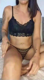Nayaa_rose webcam model stream image