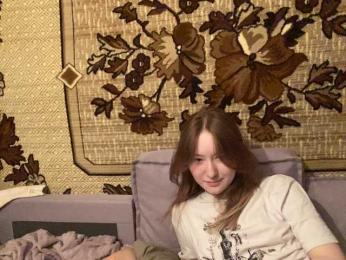sweet-and-mint webcam model stream image