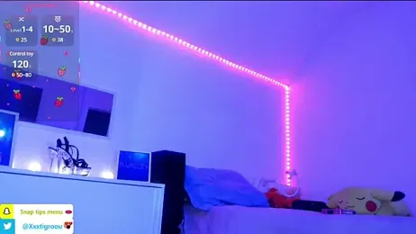 Autumn_Nighht webcam model stream image