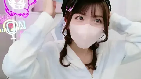 -minami- webcam model stream image