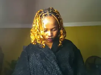 SexyZeeee webcam model stream image