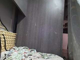 thatishuge webcam model stream image
