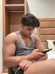 Vihaaanfucks webcam model stream image