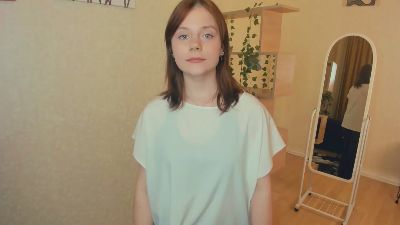 LoyceLupu webcam cam4 model stream image