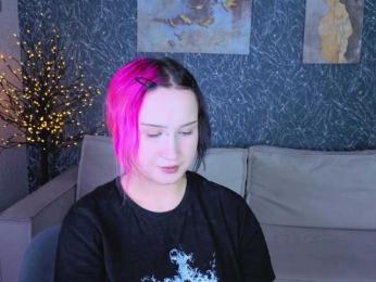 Ekimmj-age webcam model stream image