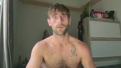 LukeGunn webcam model stream image