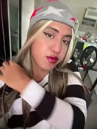 CholeBellini webcam stripchat model stream image