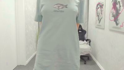 Little_Chips webcam model stream image